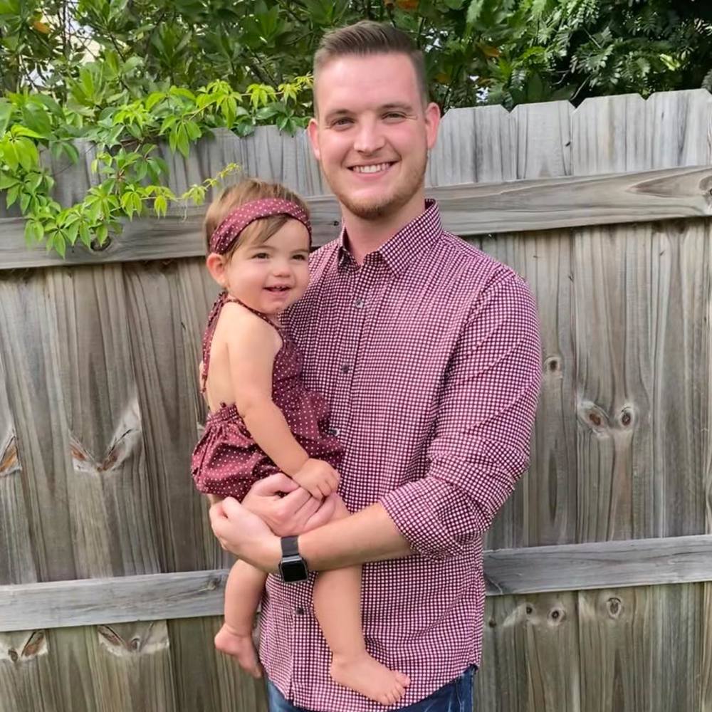 Meet your Posher, Brady